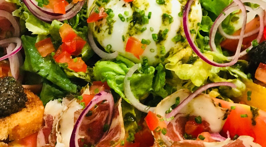 La salade 🥗 « la Pomodoro » 