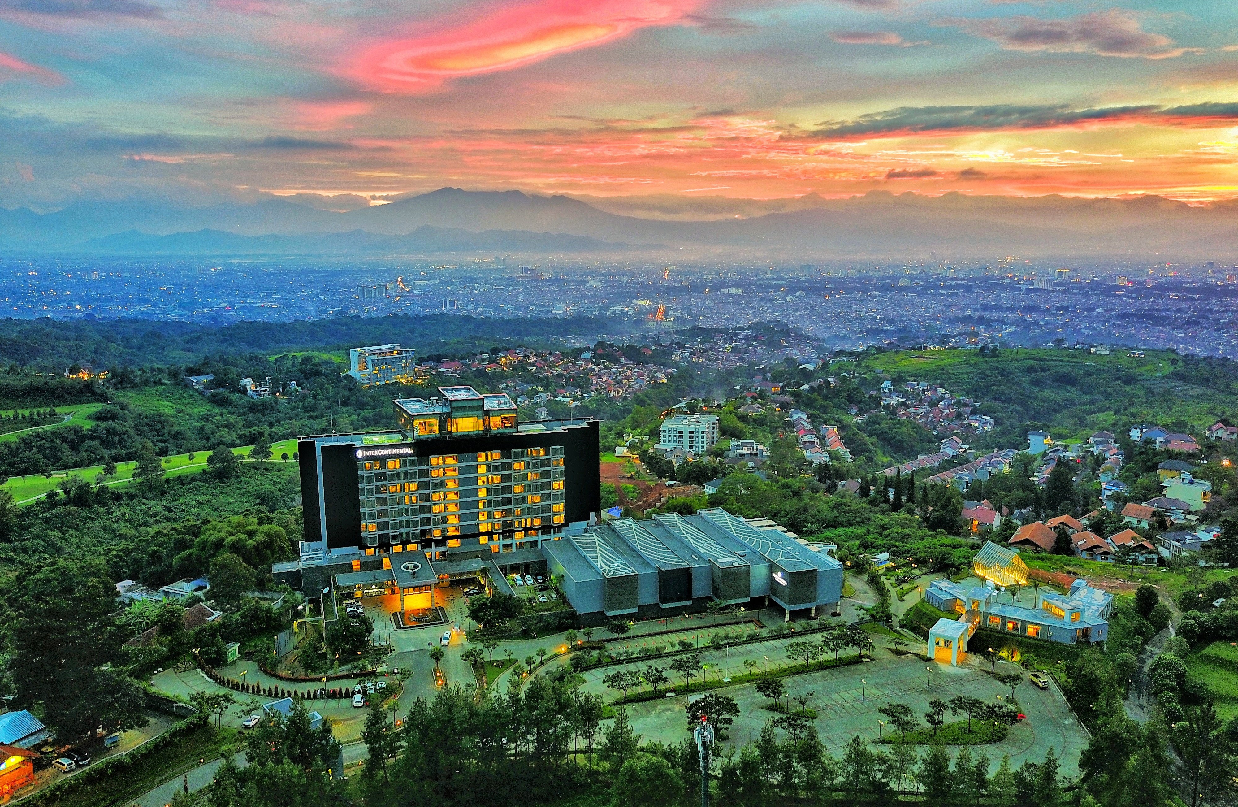 INTERCONTINENTAL BANDUNG DAGO PAKAR Updated 2021 Prices Hotel   Exterior 