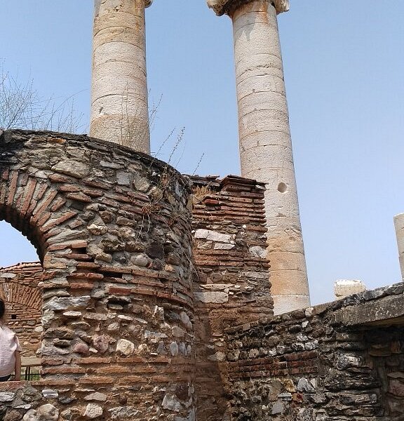 Sart kilisesi (Artemis tapınağı) image