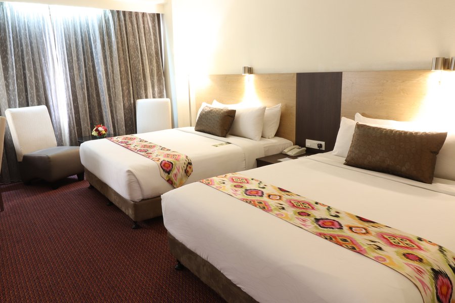 HOTEL GRAND CONTINENTAL KUALA LUMPUR (R̶M̶ ̶2̶2̶5̶) RM 172 See 246