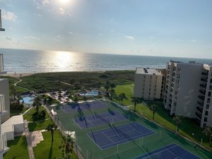 ROYALE BEACH AND TENNIS CLUB - Prices & Condominium Reviews (South Padre  Island, TX)