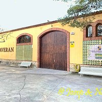 Caves Naverán