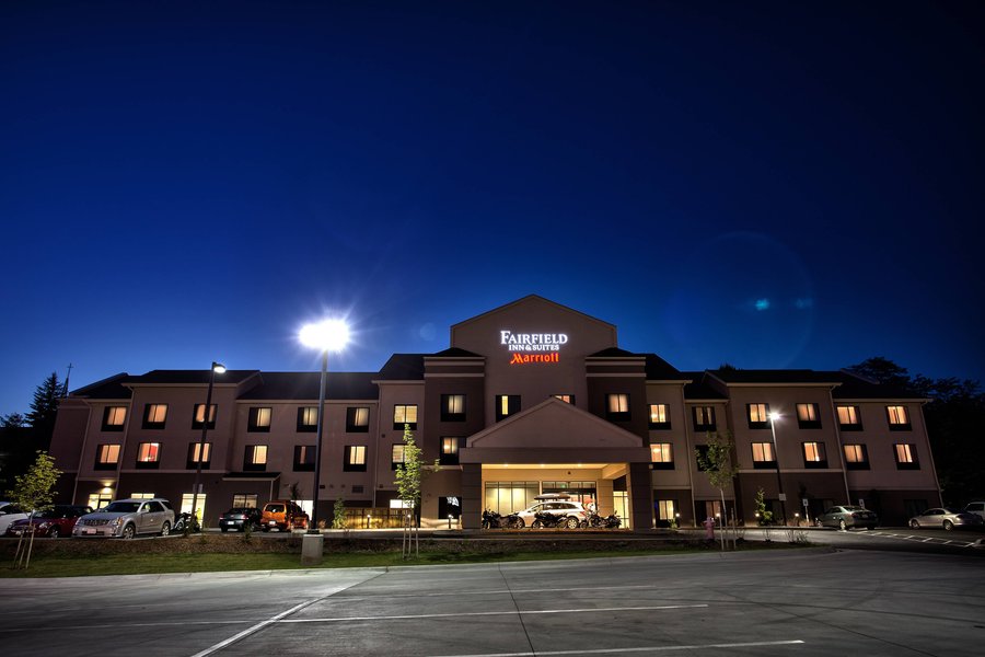 Finding Your Wheels: A Guide to Hotel Parking in Moscow, Idaho