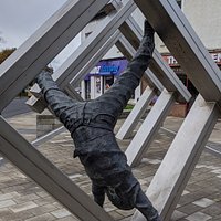 Triamond Sculpture