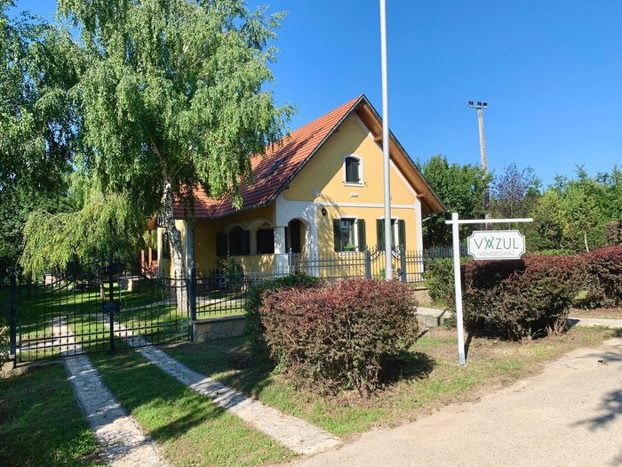 VAZUL VENDEGHAZ - Lodging Reviews (Vaszoly, Hungary)