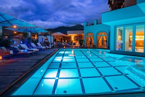 Pool und Strand