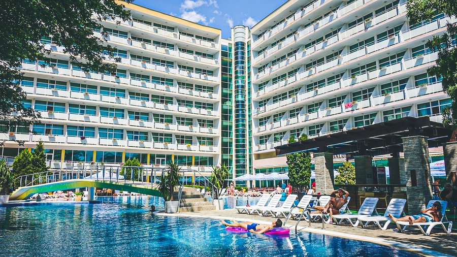 hotel oasis sunny beach bulgaria