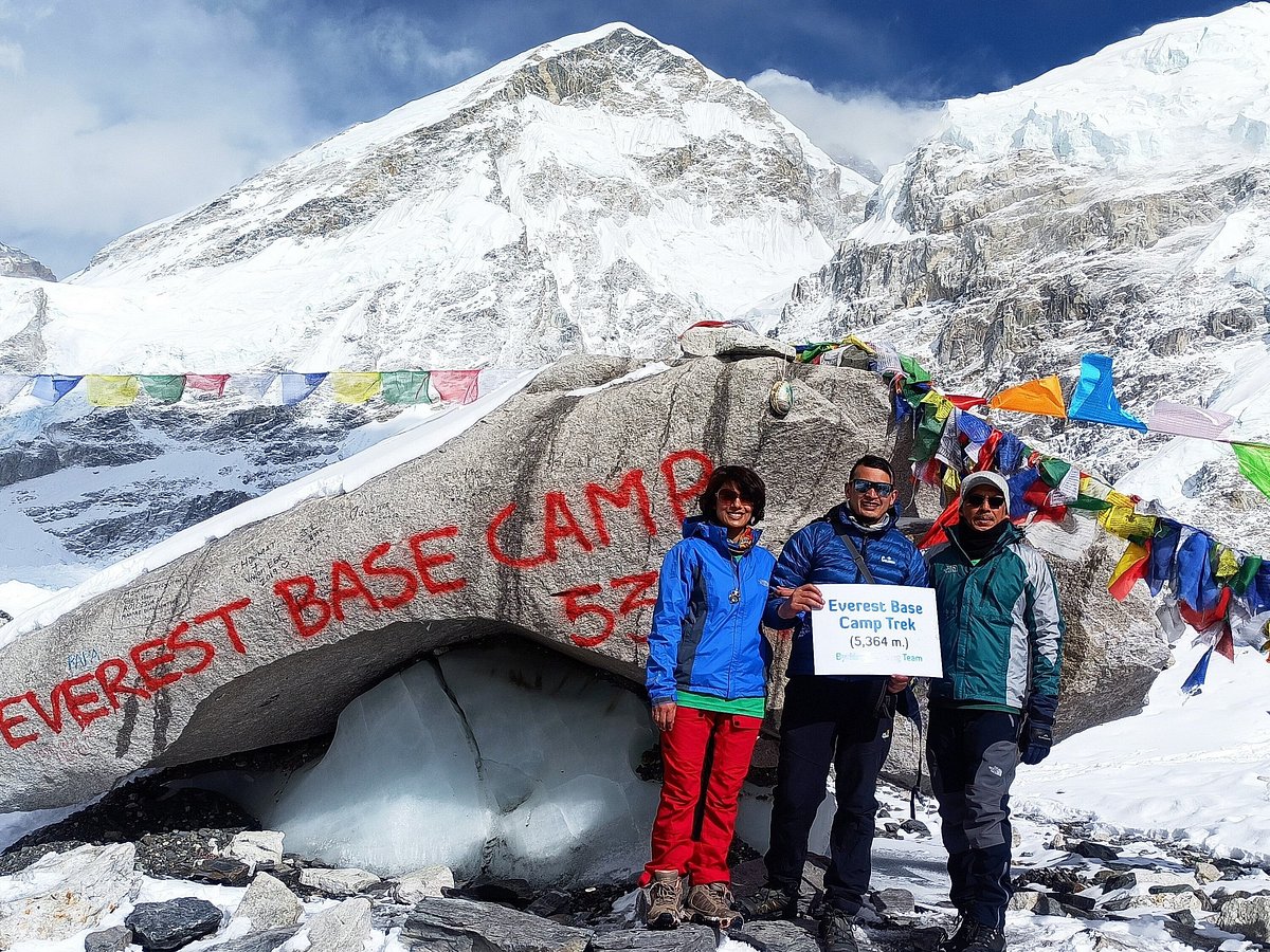 mount everest base trek