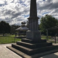 Oxley War Memorial