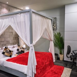 Suite Room