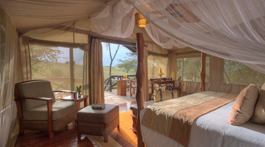 Club tent and view