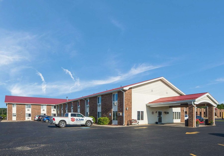 ECONO LODGE INN & SUITES $52 ($̶7̶1̶) - Prices & Hotel Reviews ...