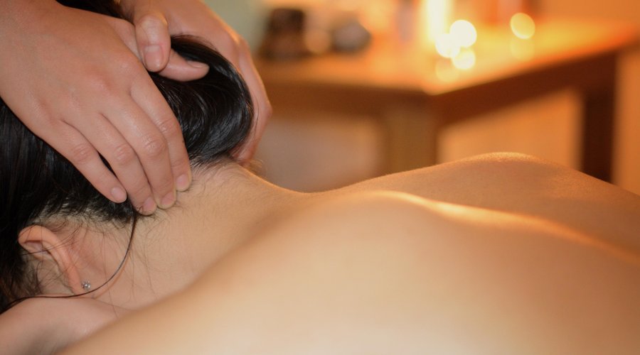 Amazing head massage