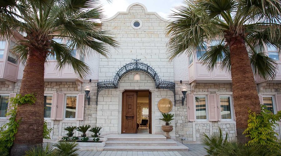 Casa Luna