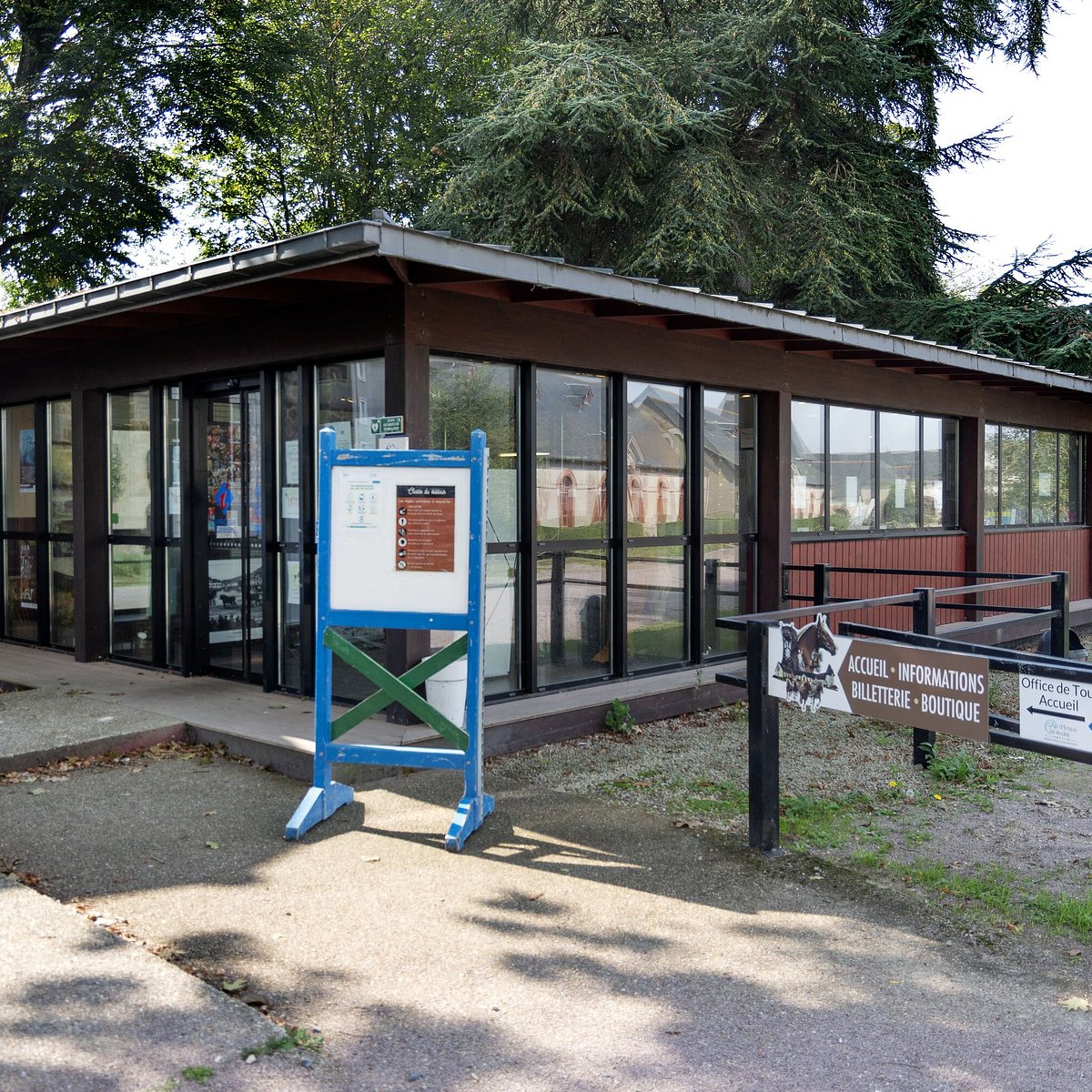 Office de Tourisme de Lamballe - All You Need to Know BEFORE You Go