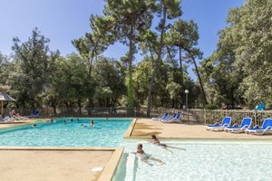 Piscine et plage