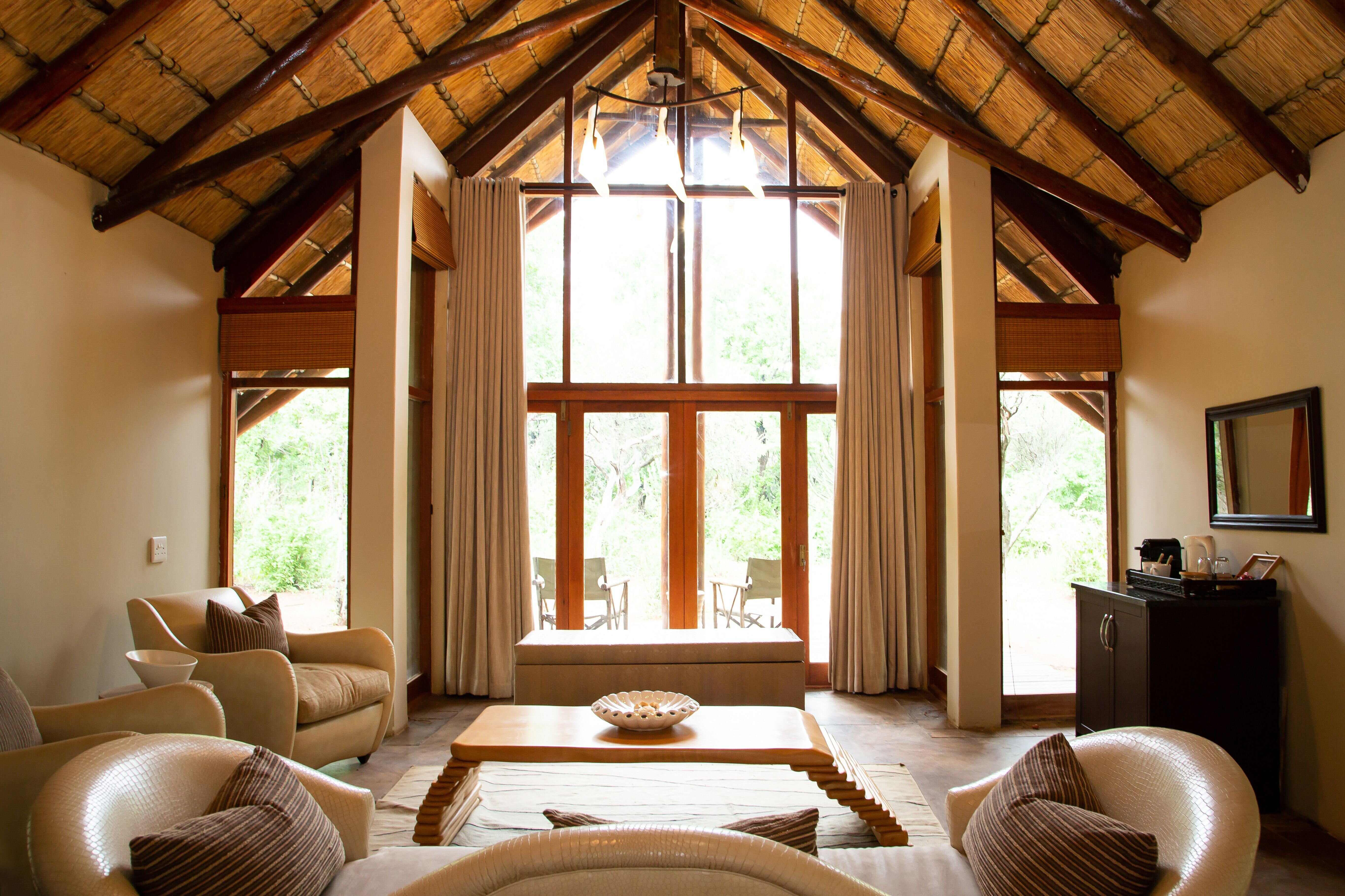 KUBU METSI SAFARI LODGE - Reviews (Pilanesberg National Park, South Africa)