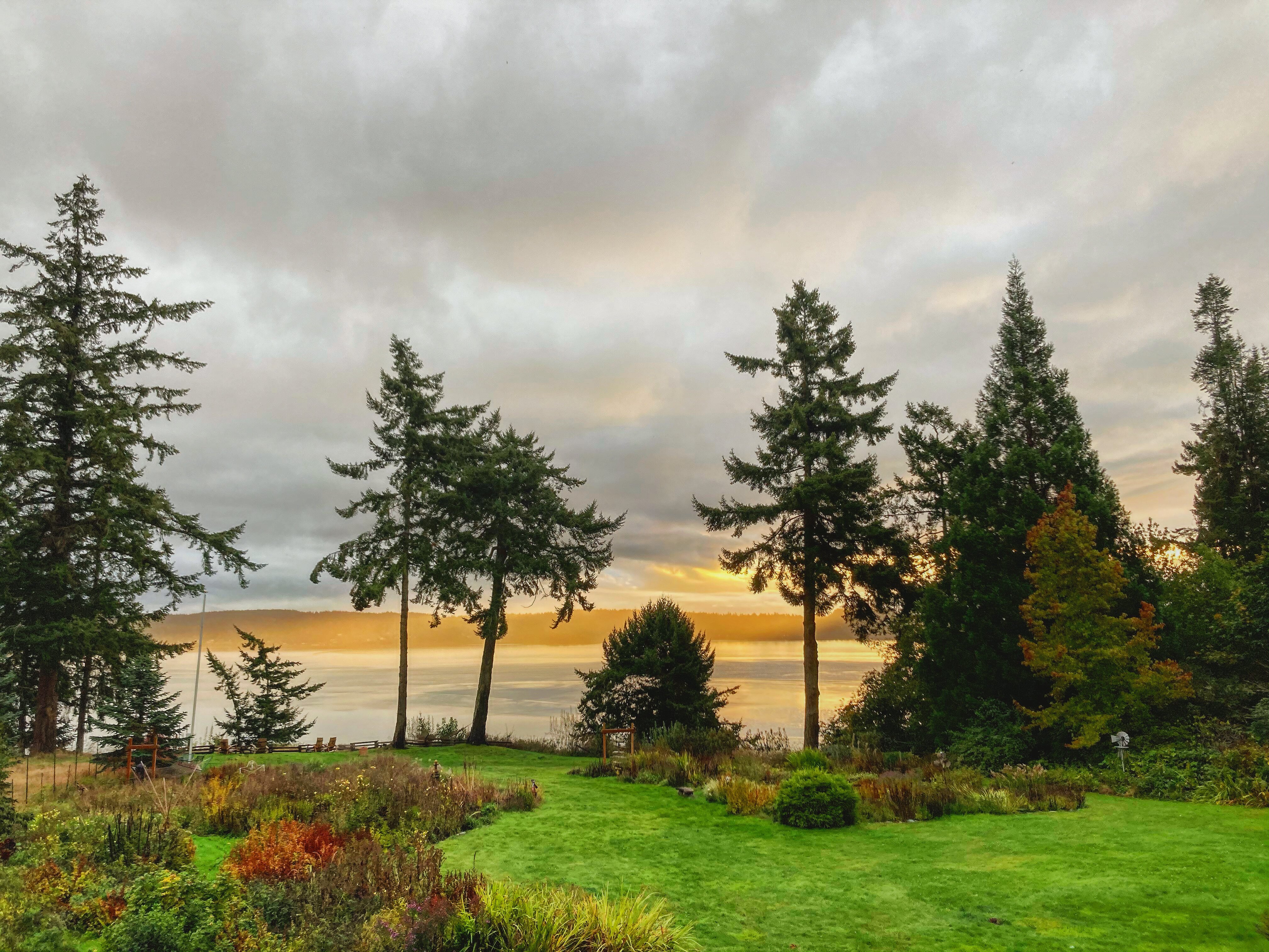 THE BLUFF ON WHIDBEY BED & BREAKFAST - Updated 2022 Prices & Specialty ...