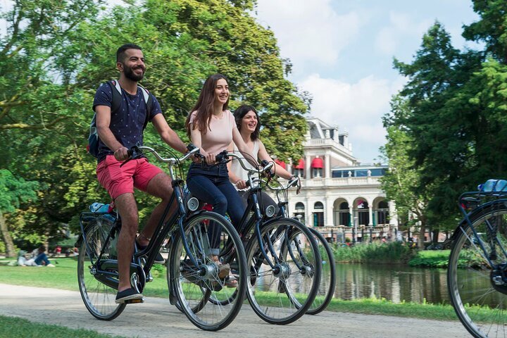 Tours　Rental　オランダ　Tripadvisor　アムステルダムで自転車をレンタル、提供元：A-Bike
