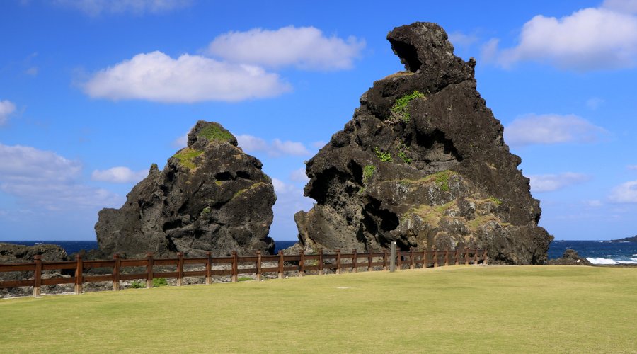 將軍岩與三峰岩