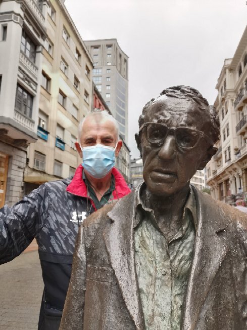 ESTATUA DE WOODY ALLEN (Oviedo): Tutto Quello Che C'è Da Sapere