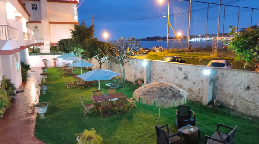 Jardines Rodeiramar2A terraza apartamentos y zonas comunes. Playa de Rodeira - Ría de Vigo