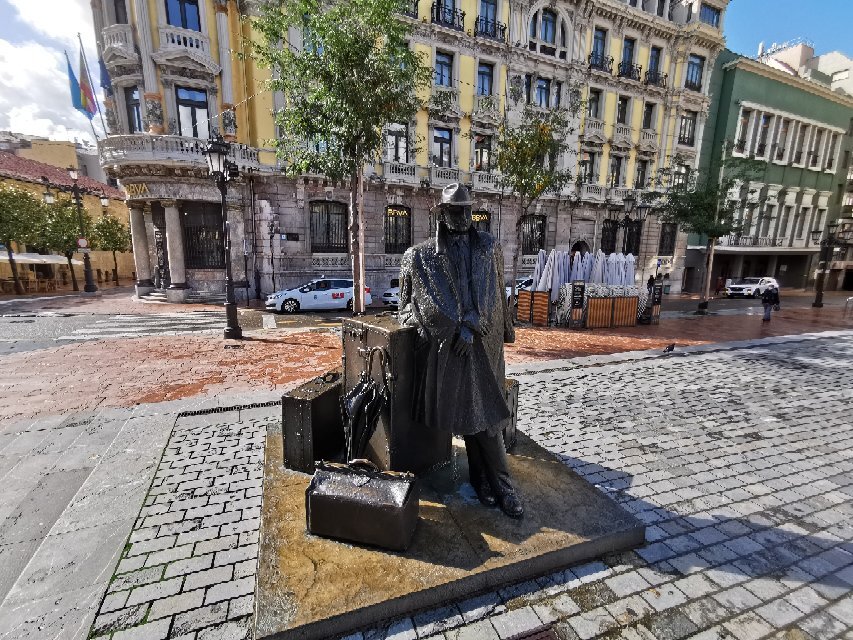 Escultura El Regreso De Williams B. Arrensberg (Oviedo) - What To Know ...