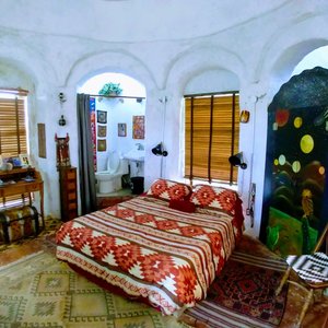 Inside Nabalom