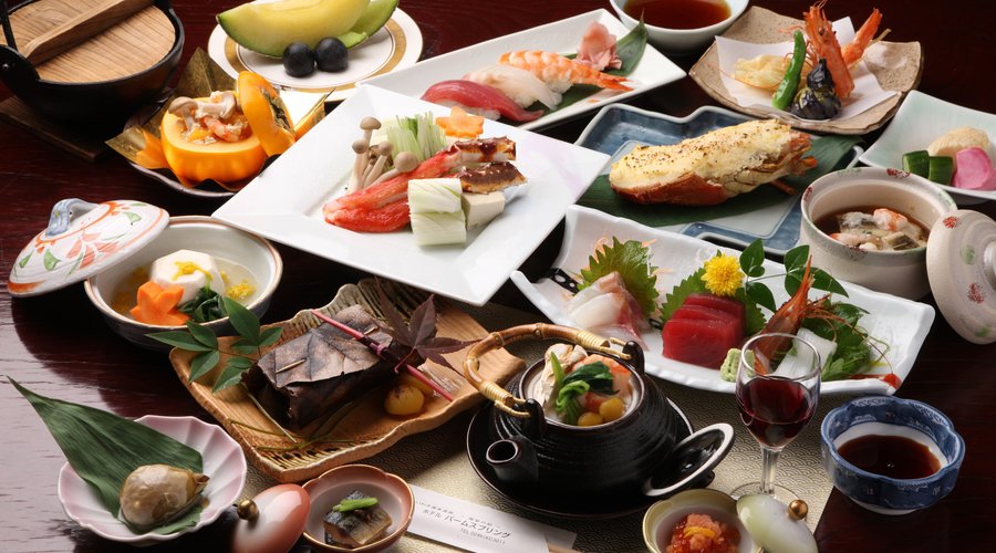 夕食お膳特選料理一例