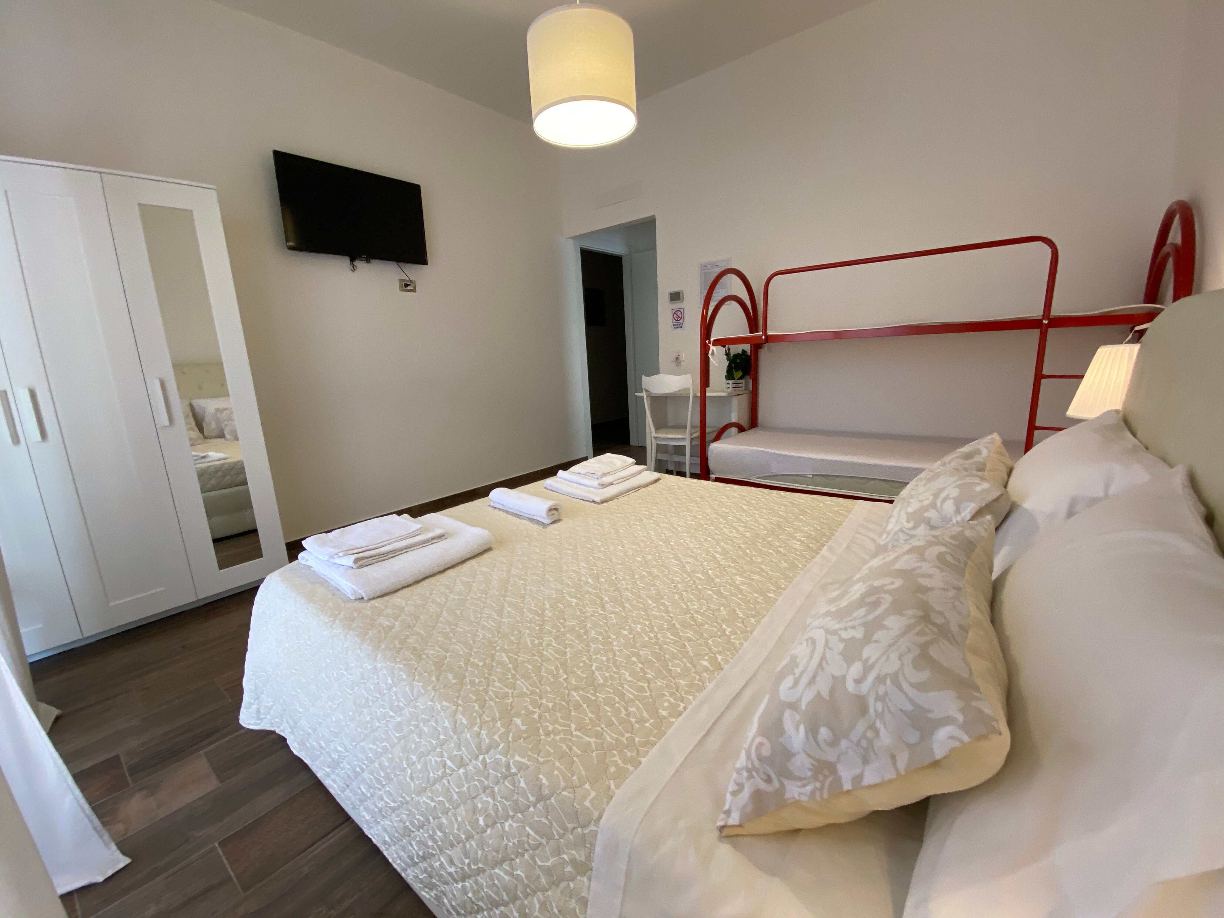 AFFITTACAMERE SAN MICHELE Prices Guest house Reviews San