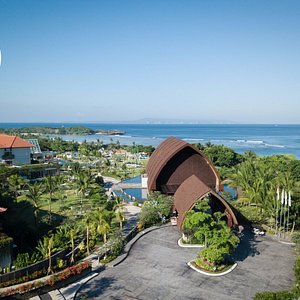 INAYA Putri Bali is awarded the Travelers' Choice 2020