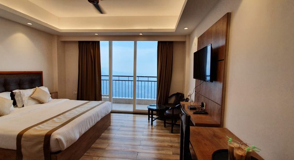 Peaks And Pines Resort Updated 22 Prices Hotel Reviews Lansdowne India