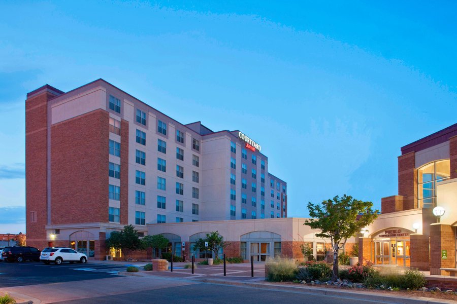 COURTYARD PUEBLO DOWNTOWN Updated 2020 Prices & Hotel