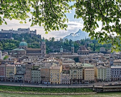 salzburg sightseeing small group day tour from munich by rail