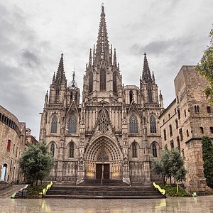 barcelona gothic quarter self guided tour