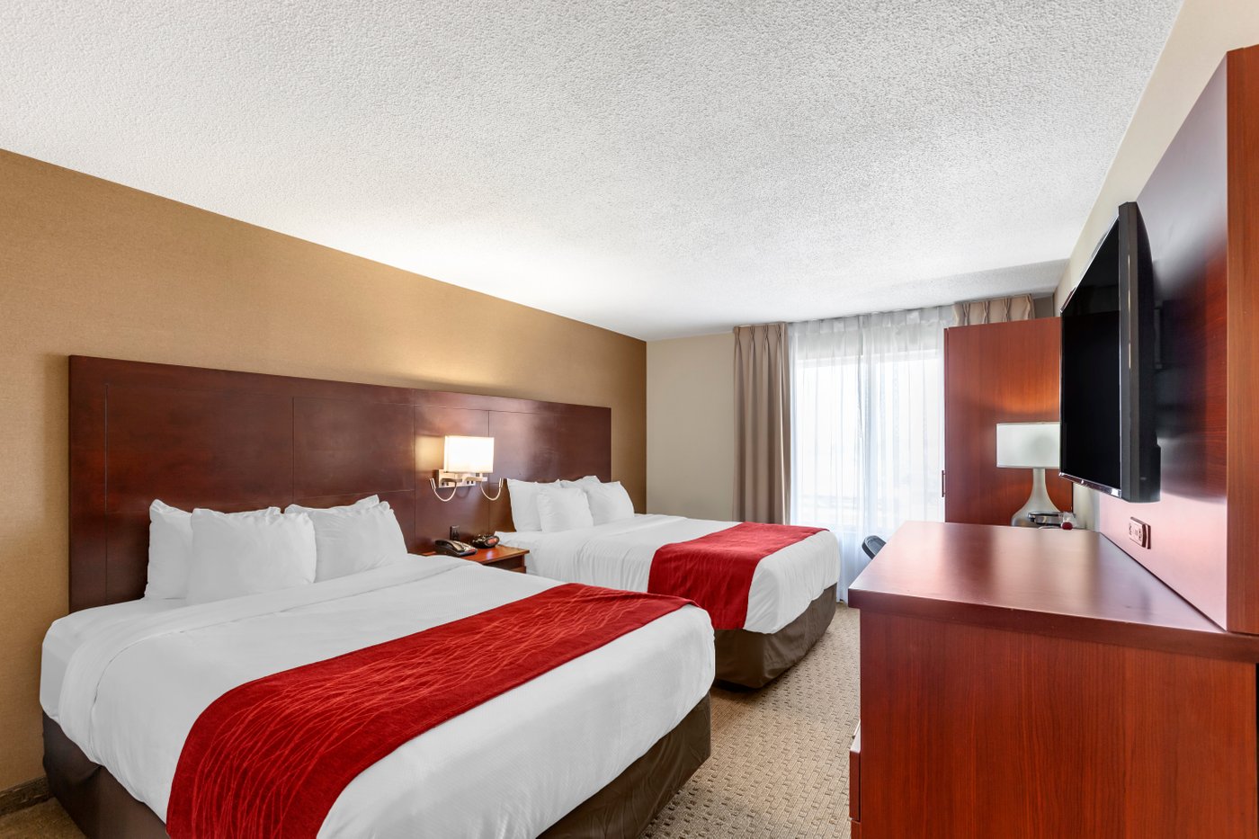 COMFORT INN AIRPORT WEST $105 ($̶1̶5̶8̶) - Updated 2023 Prices & Hotel ...