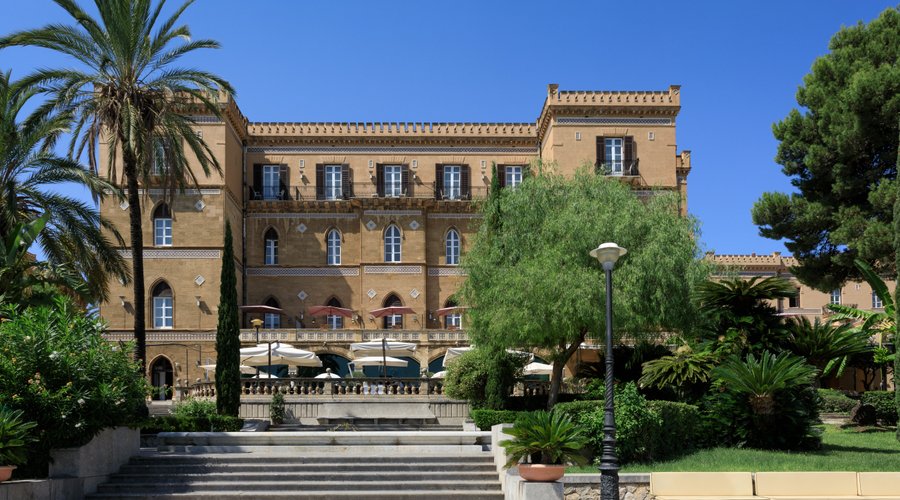 Hotel façade