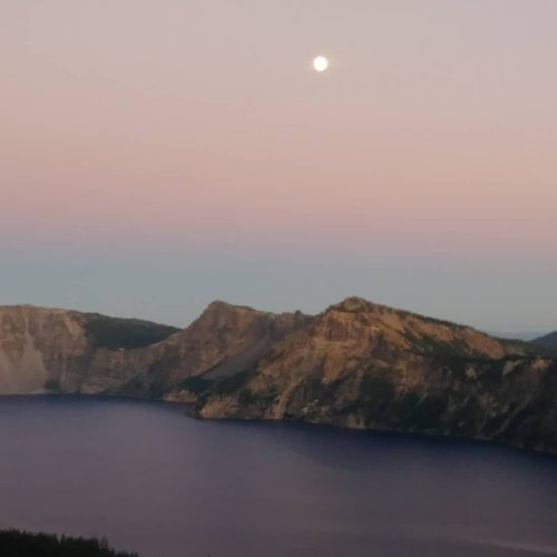 Crater Lake National Park California_momofsix review images