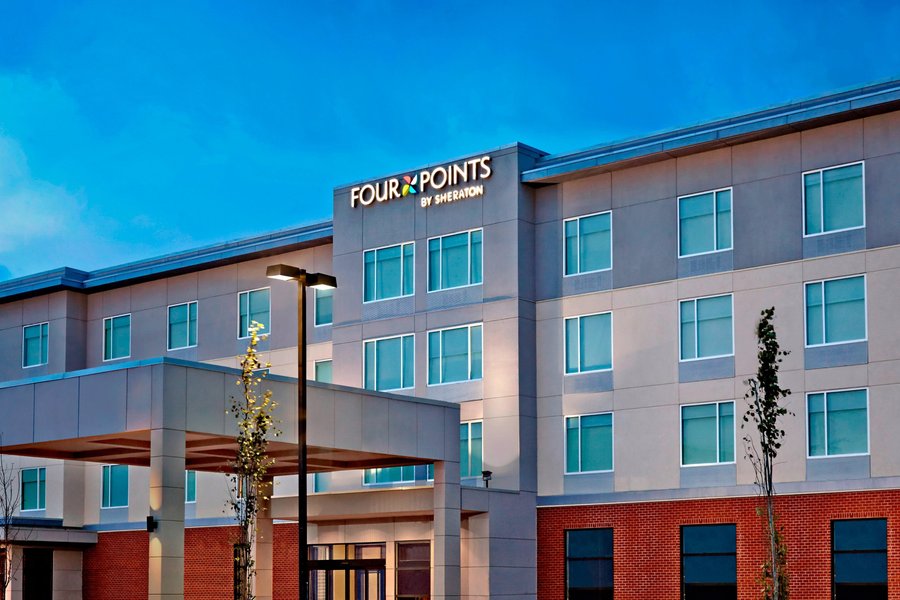 FOUR POINTS BY SHERATON EDMONTON INTERNATIONAL AIRPORT - Updated 2021