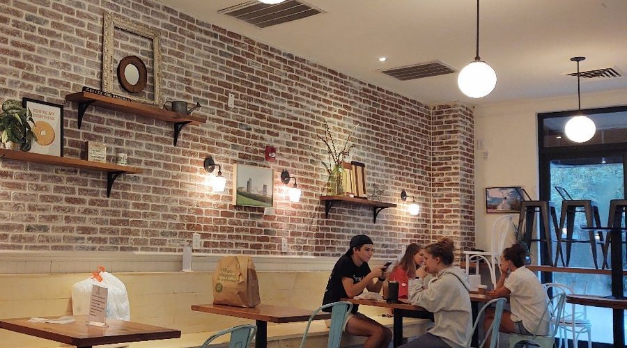 Blondies Bagels & Cafe