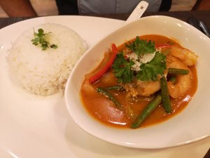 餐饮