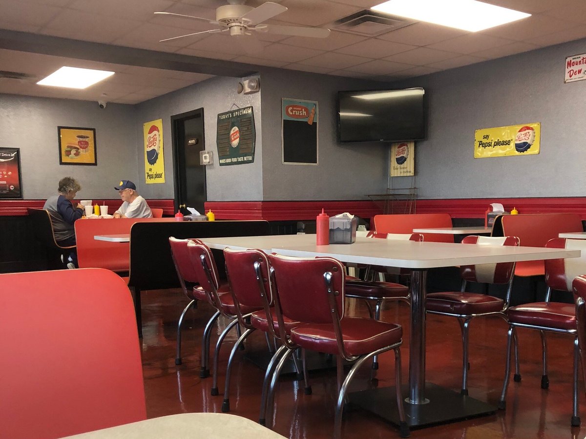 ESTES DRIVE-IN, Lincoln - Restaurant Reviews, Photos & Phone Number ...