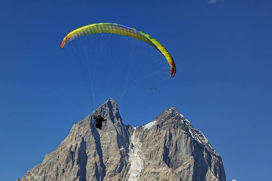 Paragliding in Svaneti image