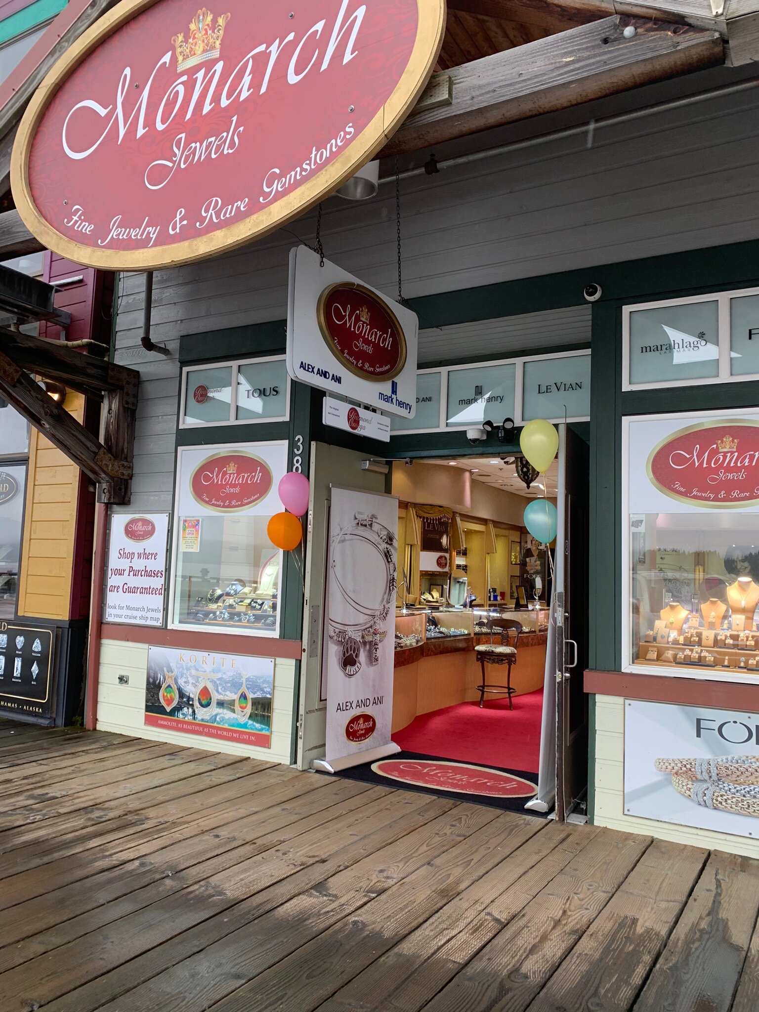 Monarch jewels outlet