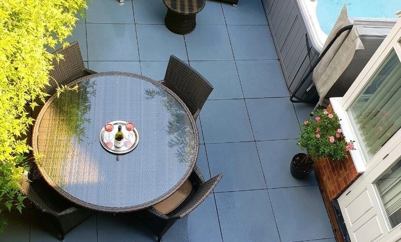 apartment with private hot tub