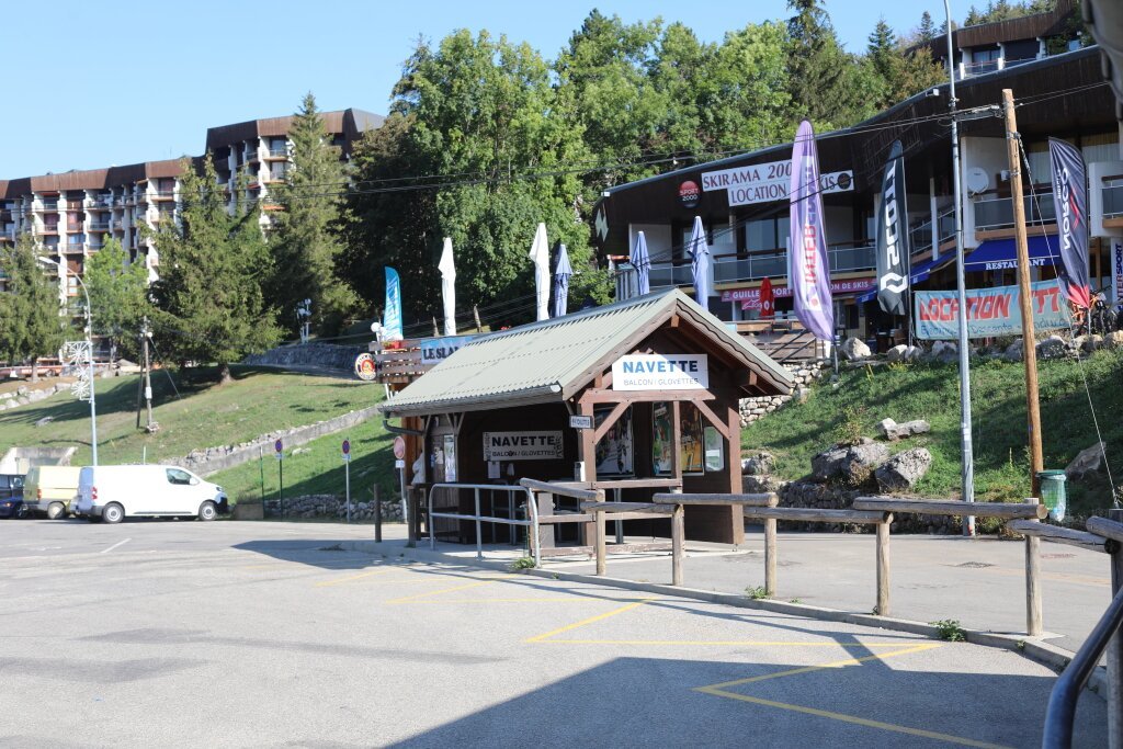 LE SLALOM, Villard-de-Lans - Cote 2000 - Restaurant Reviews, Photos & Phone Number - Tripadvisor