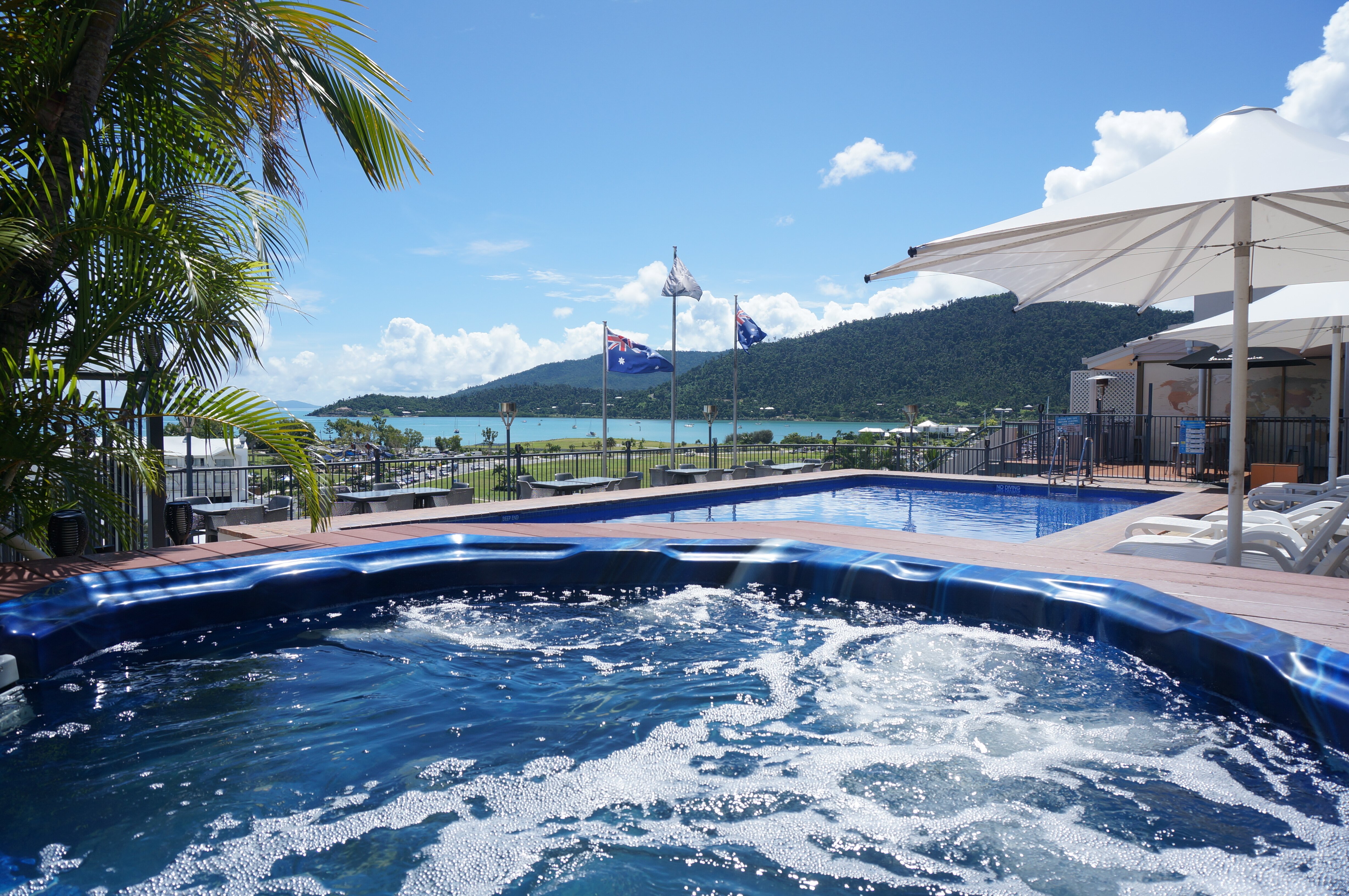 WHITSUNDAY TERRACES RESORT (AU$156): 2022 Prices & Reviews (Airlie ...