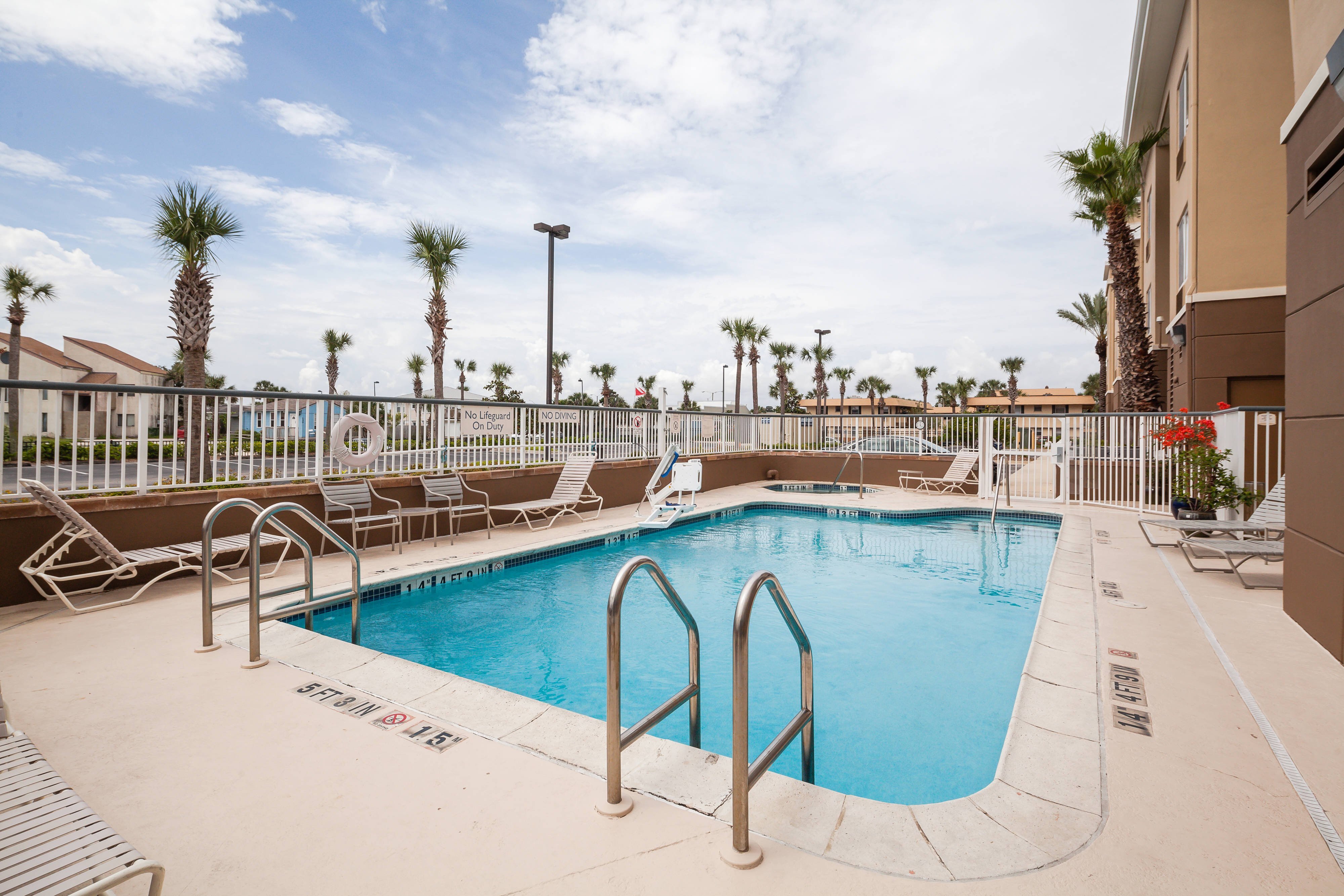 extended stay hotels beach blvd jacksonville fl