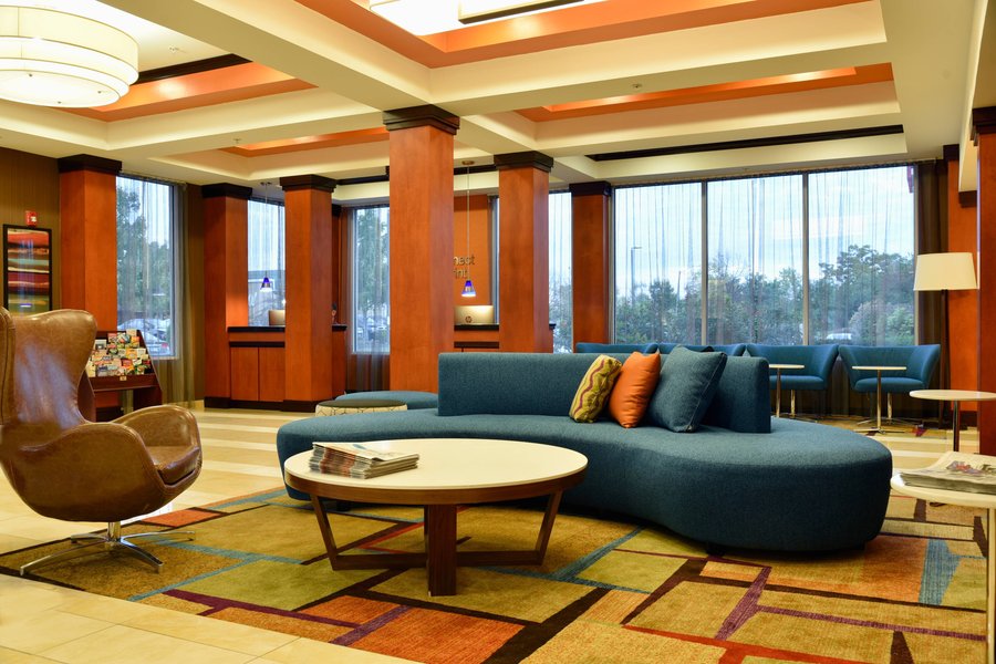 FAIRFIELD INN SUITES HARTFORD AIRPORT  84     1  1  3    Prices Hotel