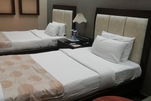 Room & Suite